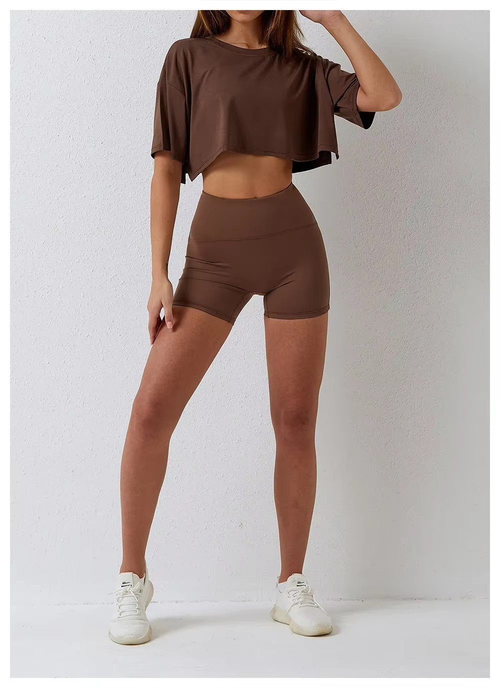 Cropped t-shirt